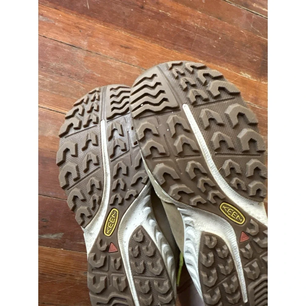 Women's Keen NXIS Explorer Mid Waterproof Hiking Boots Size 6 Beige Tan Brown